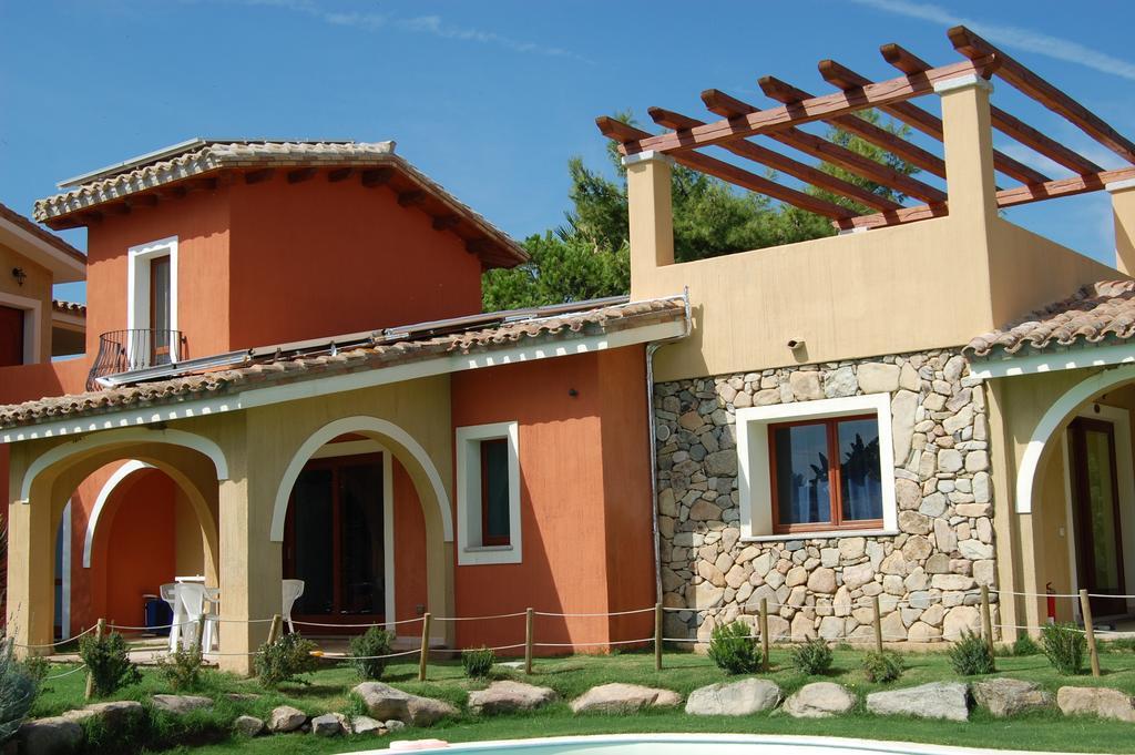 I Lentischi Aparthotel Villasimius Exterior foto